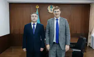 Атырау: встреча с Тимуром Турловым