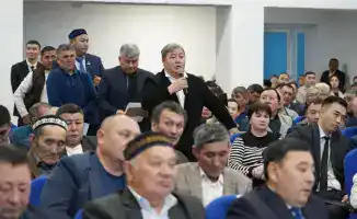 Встреча акима с жителями Ерейментауского района: успехи в сельском хозяйстве и перспективы решения местных проблем