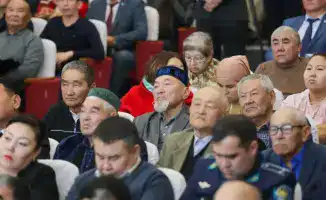 Встреча Ербола Карашукеева с жителями Сарысу