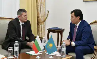 Новый посол Болгарии в Астане передал копии верительных грамот и обсудил сотрудничество с Казахстаном