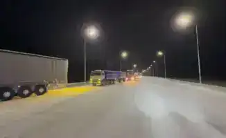 Полицейские обеспечили безопасность водителей грузовиков в условиях ухудшения погоды в Жетысу