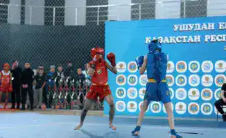 Призер чемпионата мира демонстрирует уровень на турнире по ушу-саньда в Астане