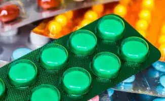 Масштабные изменения в системе закупа лекарств в Казахстане: Премьер-министр Олжас Бектенов дал Минздраву 3 месяца