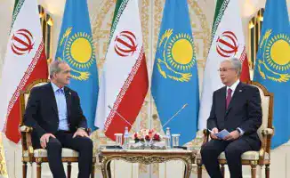 Президент Ирана совершил первый официальный визит в Казахстан: дипломатические интересы и стратегические умолчания
