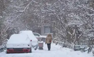 Погода в Астане и Алматы: резкое похолодание и дожди влияют на повседневную жизнь горожан