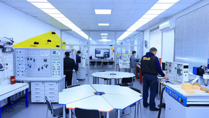 Сокращение сроков обучения в колледжах Казахстана: Ирина Смирнова о необходимости реформ в техническом и профессиональном образовании Астане