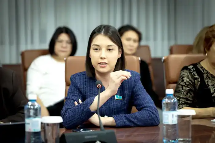 Министерство просвещения РК усиливает работу по развитию инклюзивного образования (2)