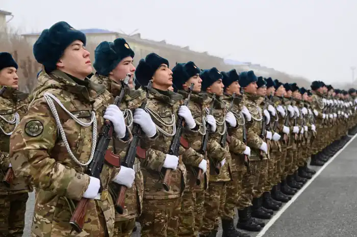 В Гвардейском гарнизоне свыше 600 солдат присягнули на верность Родине (4)