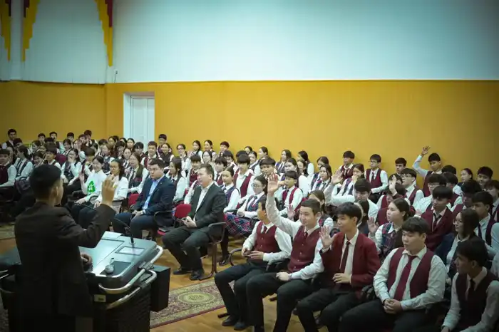 Школьники Актобе участвуют в экологии: формирование активной гражданской позиции молодежи Астане