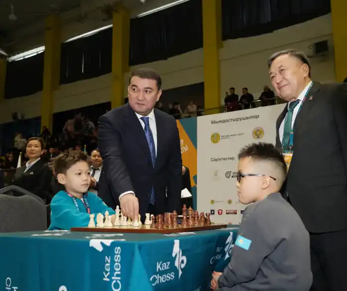 В Туркестане стартовал чемпионат Казахстана по шахматам среди юниоров с участием 1052 спортсменов Астане