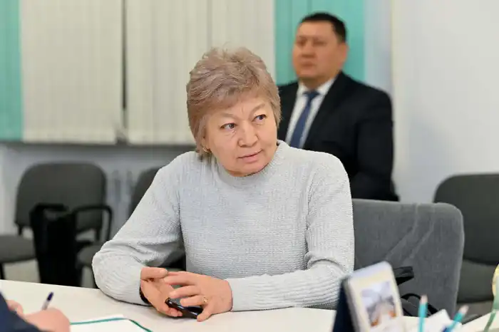 Аким области провел личный прием граждан (10)