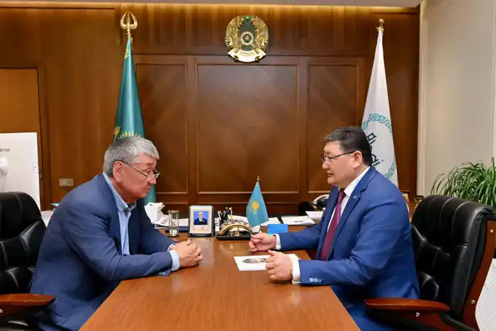 Аким области встретился с Иранбеком Оразбаевым (5)