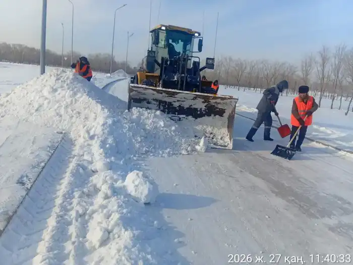 Снегопад в Астане: последствия для городской инфраструктуры и безопасность жителей Астане