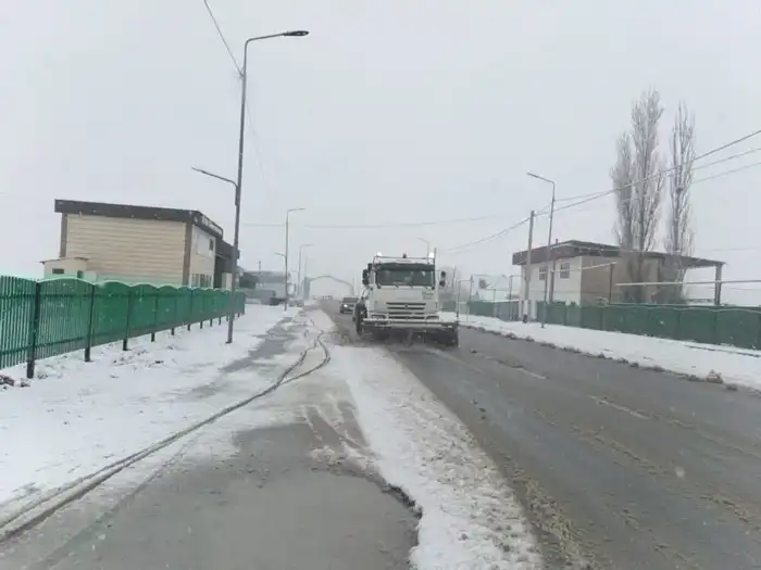 ТУРКЕСТАН: МАХТААРАЛ ПРЕВРАЩАЕТСЯ В ЗИМНЮЮ ФОРТЕЦУ СНЕГООЧИСТИТЕЛЬНЫХ РАБОТ Астане