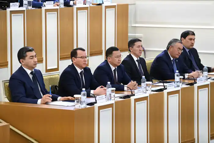 Проект новой Конституции публикация в Егемен Қазақстан Казахстанская правда официальный сайт Конституционного Суда Астане