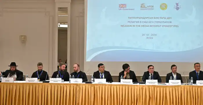 Представитель правозащитного института принял участие в обсуждении вопросов освещения религиозной тематики в СМИ (4)