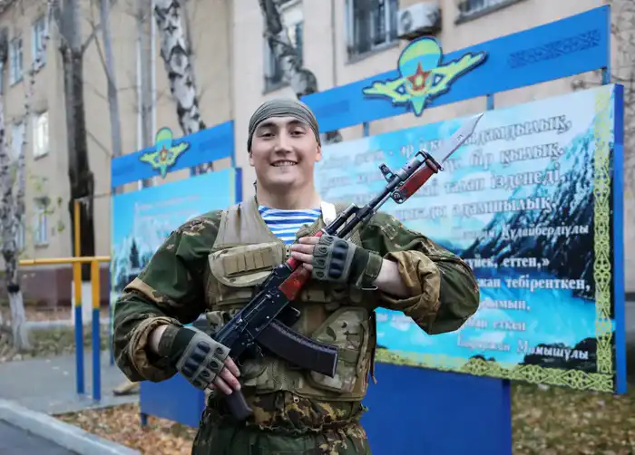 Десантник с черным поясом: история о мужестве и выборе (3)