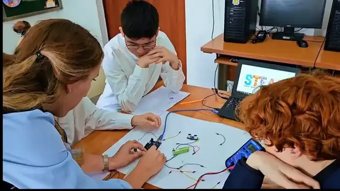 Как педагог из Карагандинской области меняет представление о сельской школе (5)