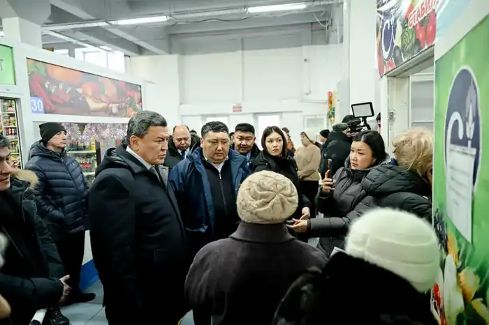 Аким области проверил цены на продукты питания (2)