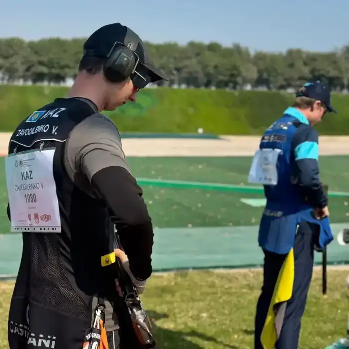 Столичный стрелок завоевал золото и бронзу на чемпионате Азии по стендовой стрельбе (3)