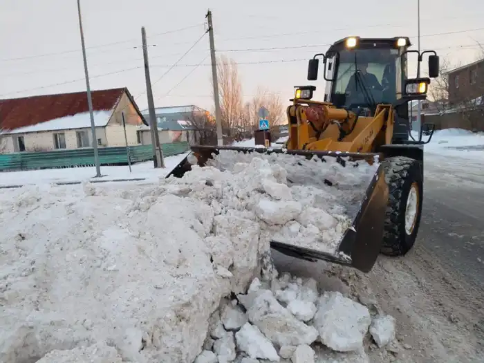 Астана: снег уходит, дороги остаются! Астане