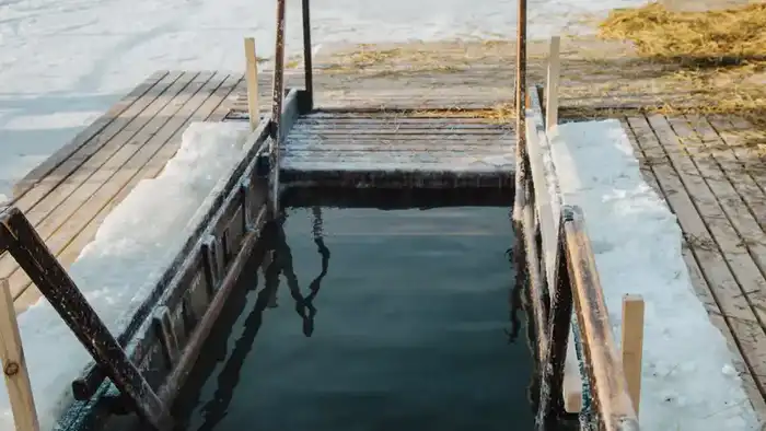 Купание на Крещение в Карагандинской области: традиции и безопасность Астане