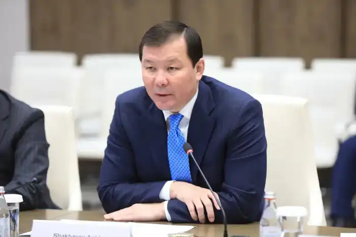 Китайские строительные корпорации рассматривают возможности для инвестиций в Актюбинскую область Казахстана Астане