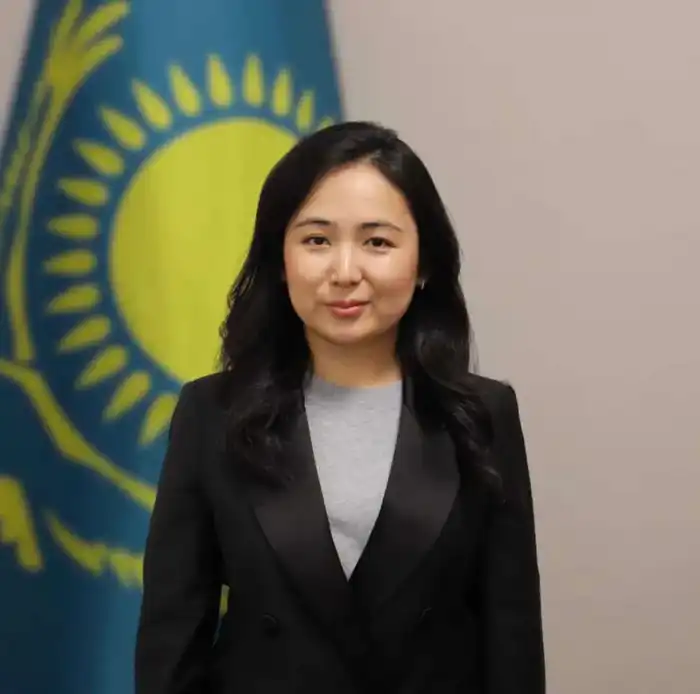 Назначение Ульжан Калимуратыз на должность заместителя директора департамента по борьбе с бюрократией и коррупцией: шаг к улучшению государственного управления Астане
