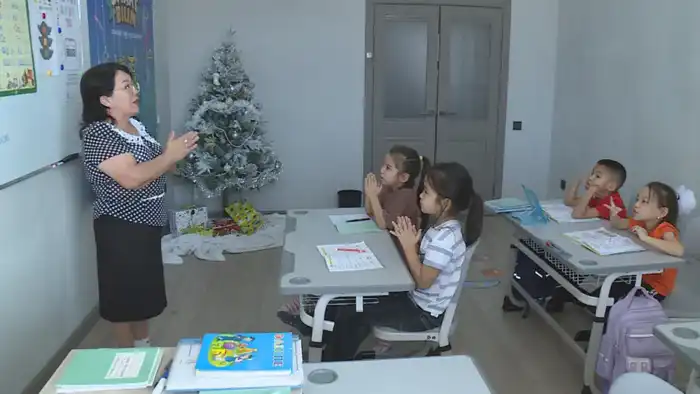 В Карагандинской области более 2500 пенсионеров успешно трудоустроены через госпрограммы в 2023 году Астане