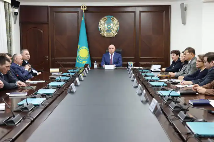 В Высшем Судебном Совете состоялось аппаратное совещание, посвящённое конституционным реформам и деятельности Конституционной комиссии (4)