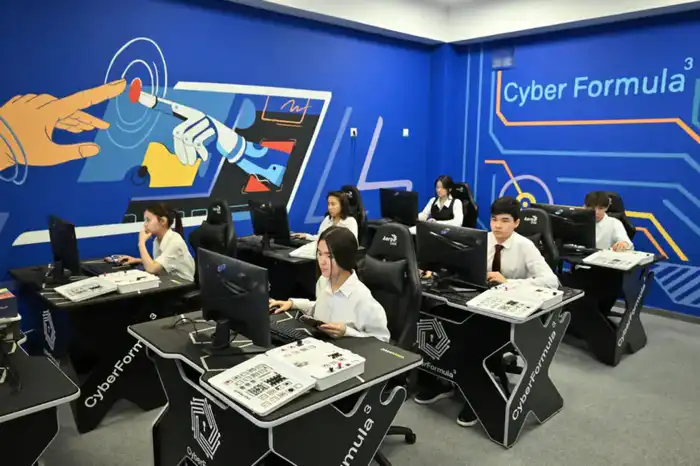 Безопасность и порядок среди учащихся в Астане обеспечивают ИИ камерами (6)