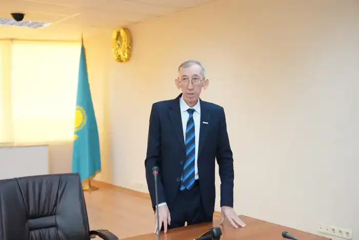 Состоялась лекция по вопросам финансовой грамотности для сотрудников министерств (3)