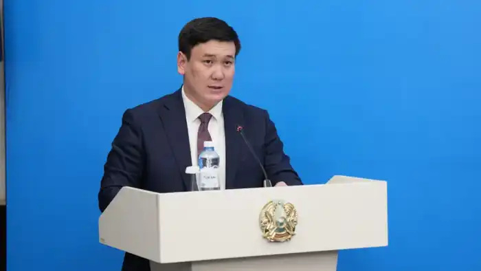 Водосбережение, ограничение посевов риса и контроль за строительством водохранилищ: Канат Бозумбаев посетил Алматинскую область (3)