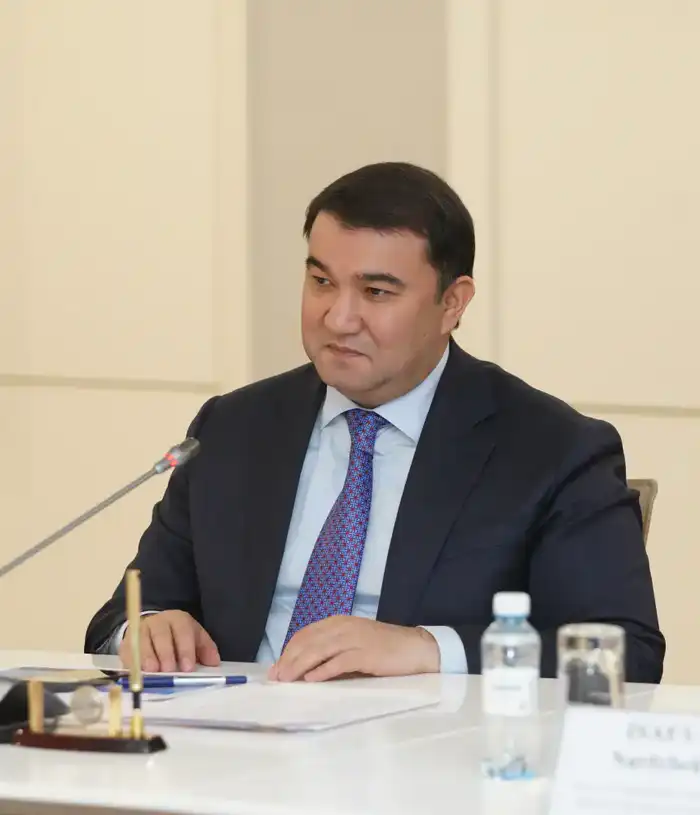 В ТУРКЕСТАНЕ ОБСУДИЛИ ПРОЕКТ СТРОИТЕЛЬСТВА АКВАПАРКА МЕЖДУНАРОДНОГО УРОВНЯ (2)