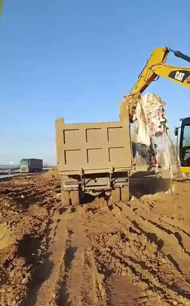 О факте нарушения природоохранного законодательства при размещении отходов вблизи г. Алатау (4)