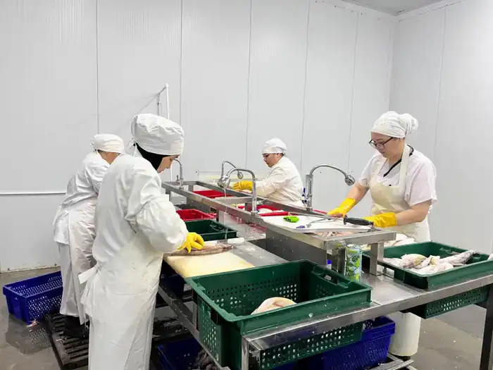 Почти 60 тыс. тонн готовой рыбной продукции произведено за 11 месяцев 2025 года (3)