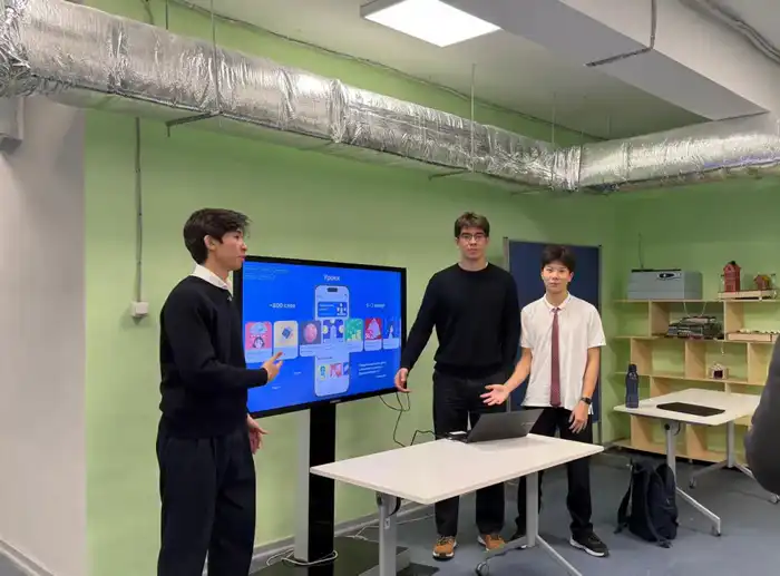 Грант Тәуелсіздік ұрпақтары игровой приложение ASpan изучение сложных тем AspanX App Store Астане