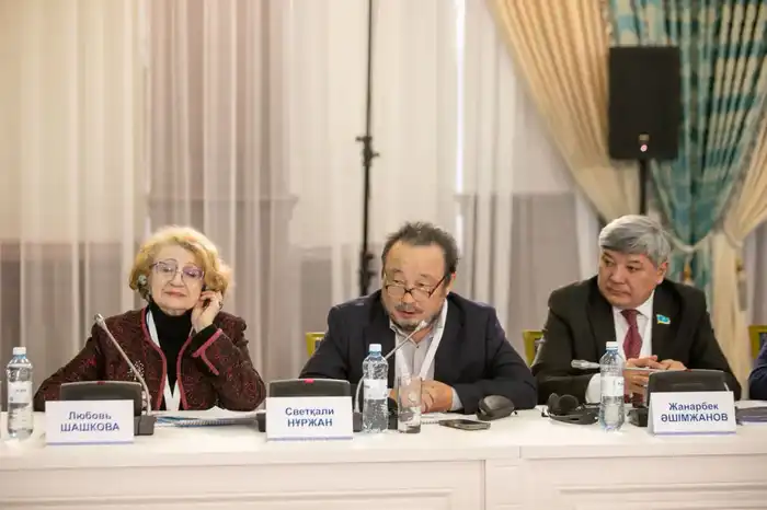 Актуальные вопросы социально-культурного развития обсудили на секции Национального курултая (4)