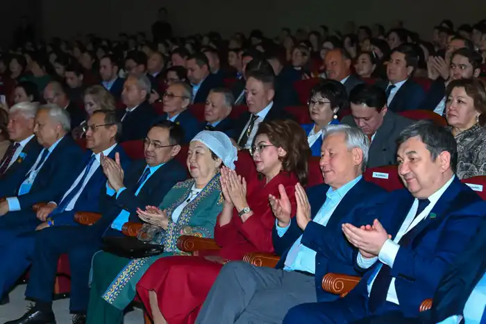 Гала-концерт в честь Шомишбая Сариева Астане