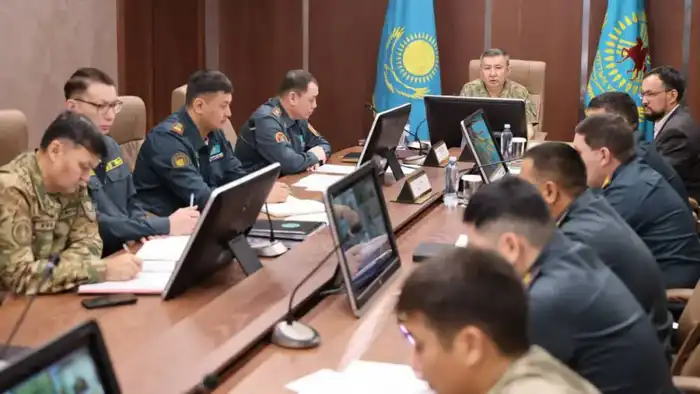 Новая социальная льгота для военнослужащих в Казахстане: бесплатные поездки по стране Астане