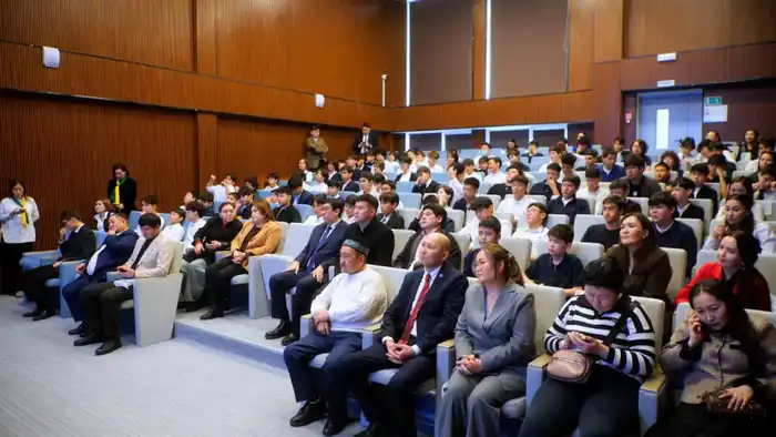 Совет отцов Астаны провёл открытый диалог со школьниками в рамках программы «Адал азамат» (9)