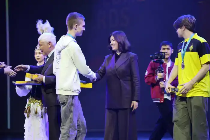 В Алматы завершилась XXII Международная Жаутыковская олимпиада (2)