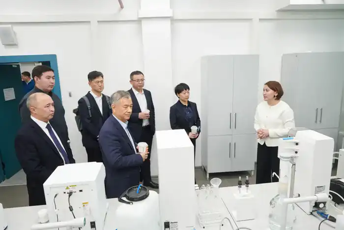 KOZYBAYEV UNIVERSITY ПРИВЛЕКАЕТ КИТАЙСКИЕ ИНВЕСТИЦИИ ДЛЯ РАЗВИТИЯ АГРАРНОЙ НАУКИ И ПРОИЗВОДСТВА (10)