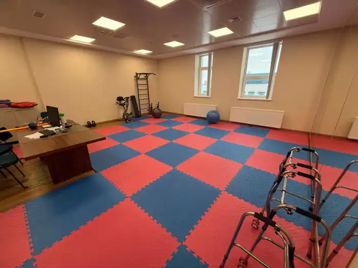 ИНСУЛЬТНЫЙ ЦЕНТР НКЦЭМ: ПО РЕСПУБЛИКЕ В 2025 ГОДУ ПРОЛЕЧЕНО СВЫШЕ 53 ТЫСЯЧ ПАЦИЕНТОВ (3)