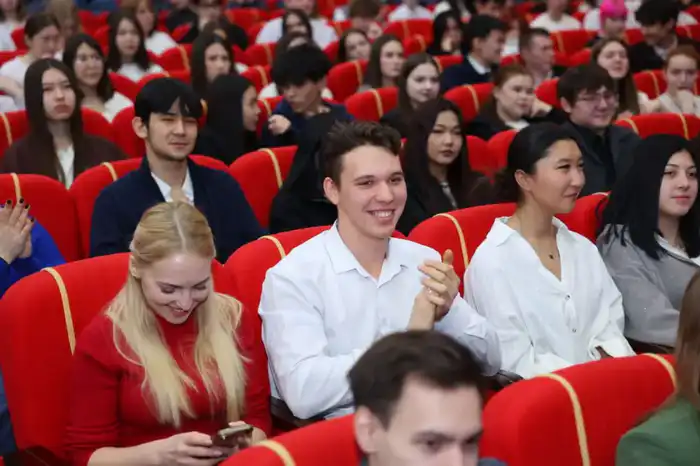 В Костанае прошёл молодёжный форум «Жас Қолдаушы» (2)