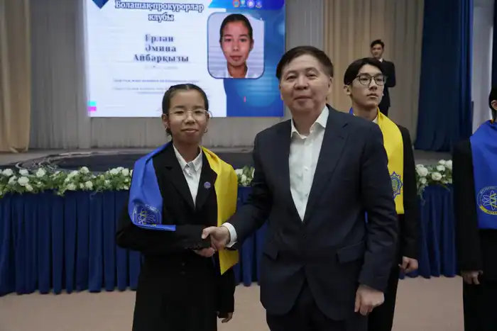 Клуб будущих прокуроров в Астане для повышения правовой грамотности школьников Астане