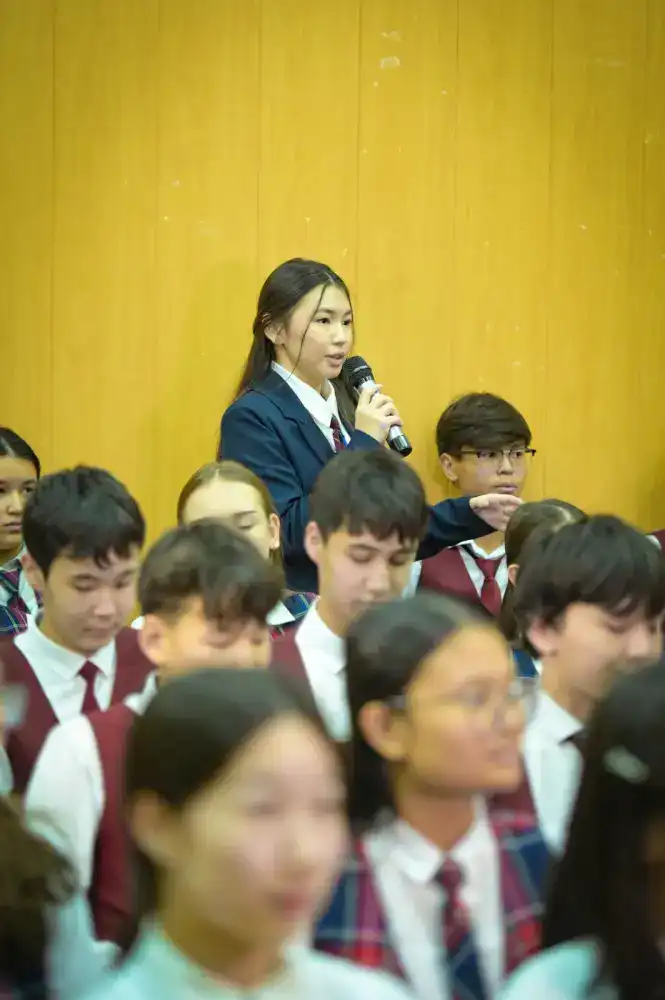 Более 120 школьников Актобе приняли участие в областном экофоруме (4)