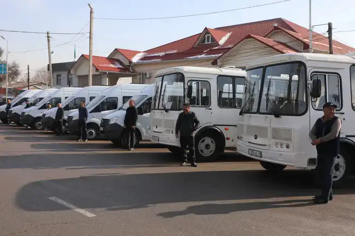 ТУРКЕСТАН: В САРЫАГАШСКОМ РАЙОНЕ ОБНОВЛЕН ПАРК ОБЩЕСТВЕННОГО ТРАНСПОРТА (2)