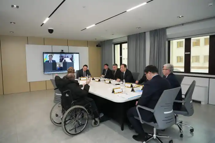 Министр транспорта провел личный прием граждан в ЦПГ (4)