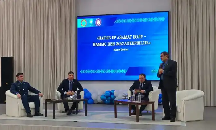 «Закон и порядок»: столичным школьникам рассказали об ответственности за правонарушения и важности соблюдения законов (2)